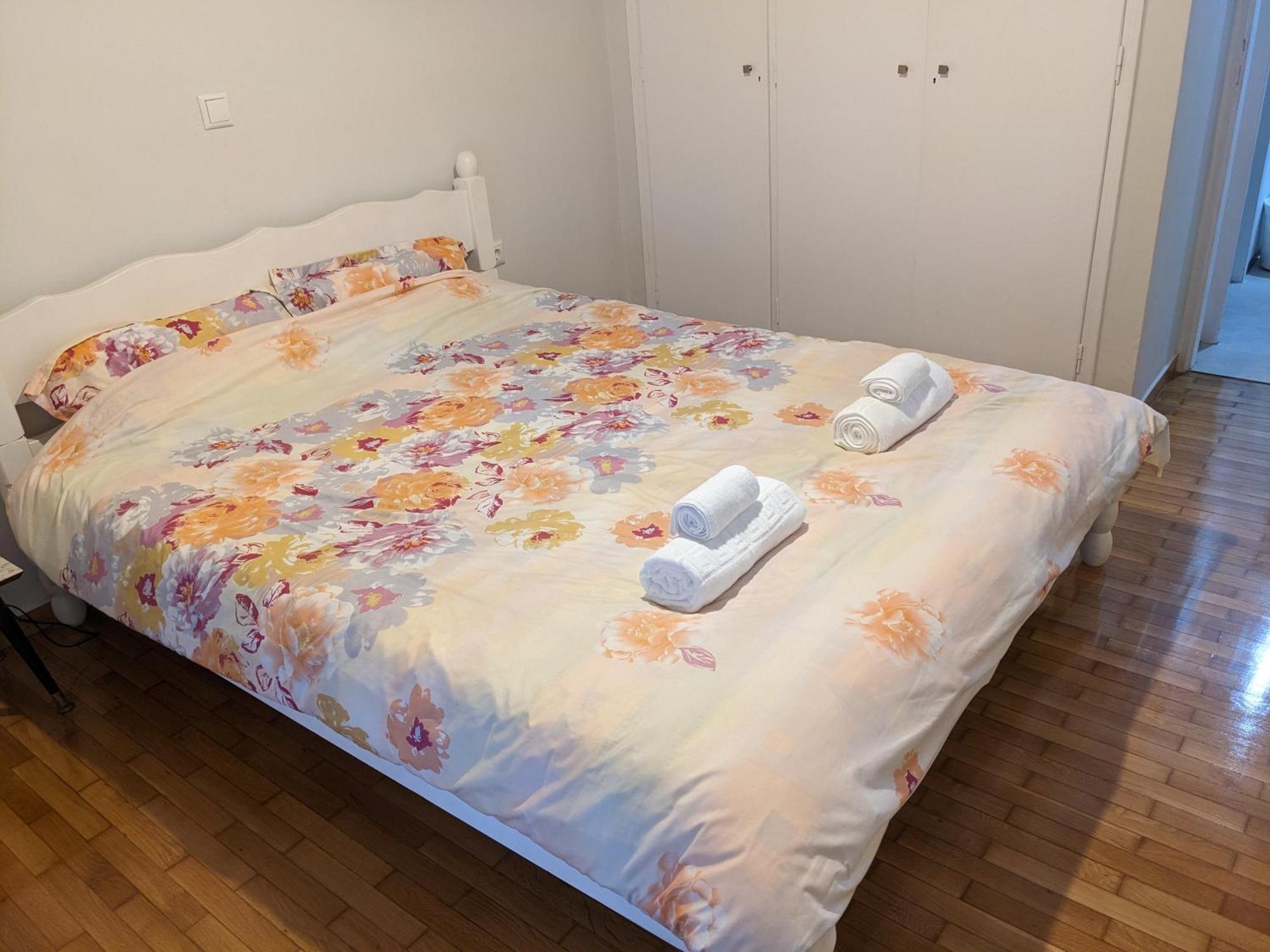 Harbor View Haven Apartment Piraeus Ngoại thất bức ảnh